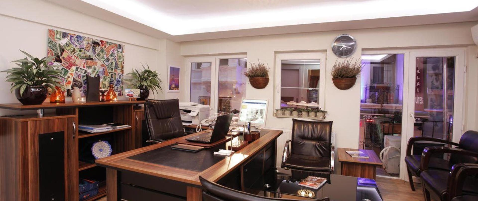 Taksim Istiklal Suites Istanboel Buitenkant foto