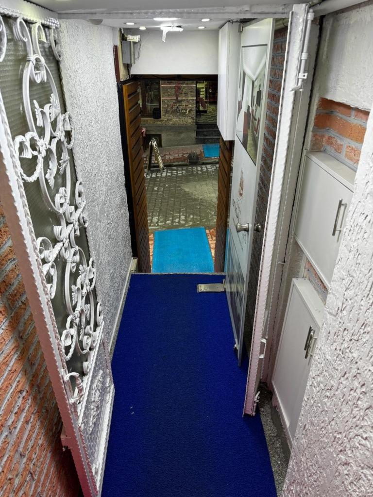 Taksim Istiklal Suites Istanboel Buitenkant foto