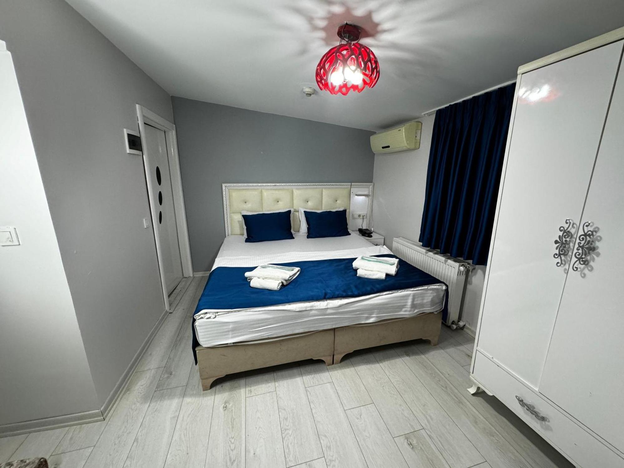 Taksim Istiklal Suites Istanboel Buitenkant foto