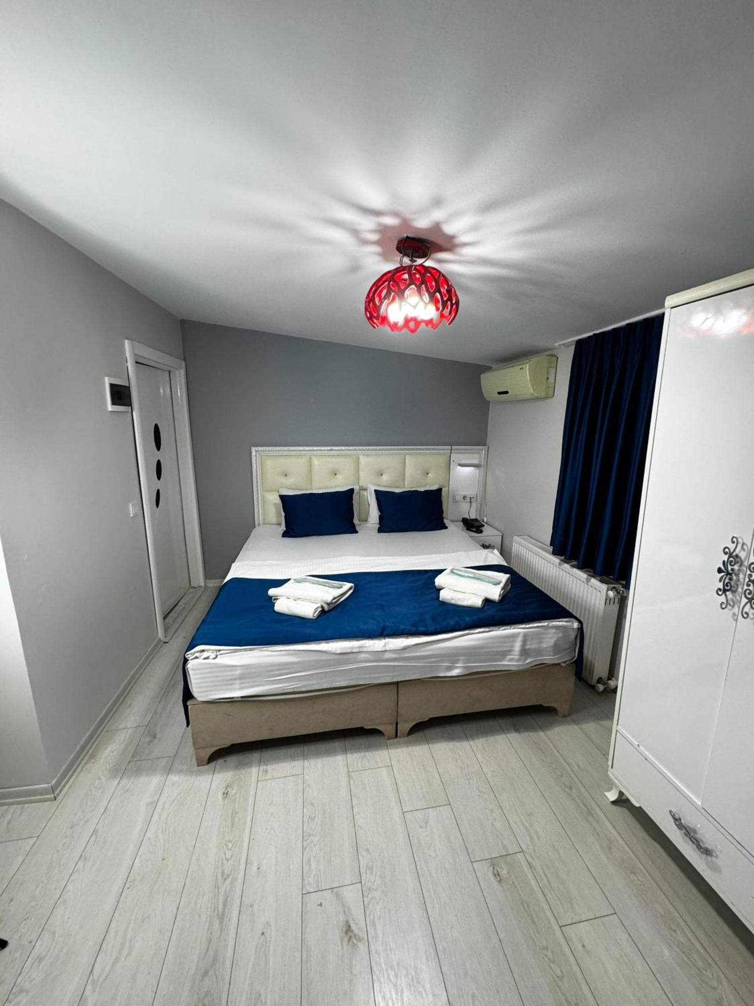 Taksim Istiklal Suites Istanboel Buitenkant foto