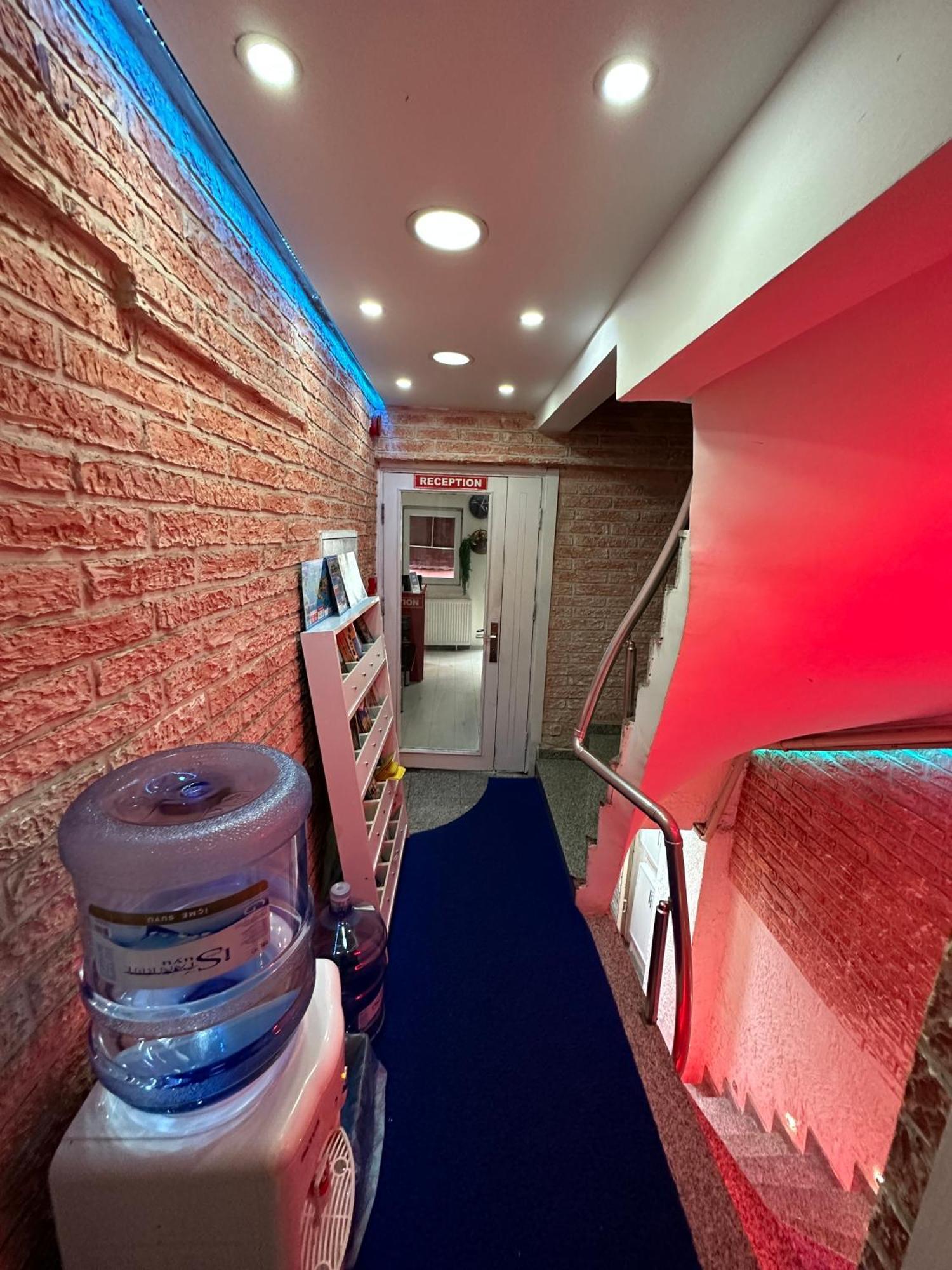 Taksim Istiklal Suites Istanboel Buitenkant foto