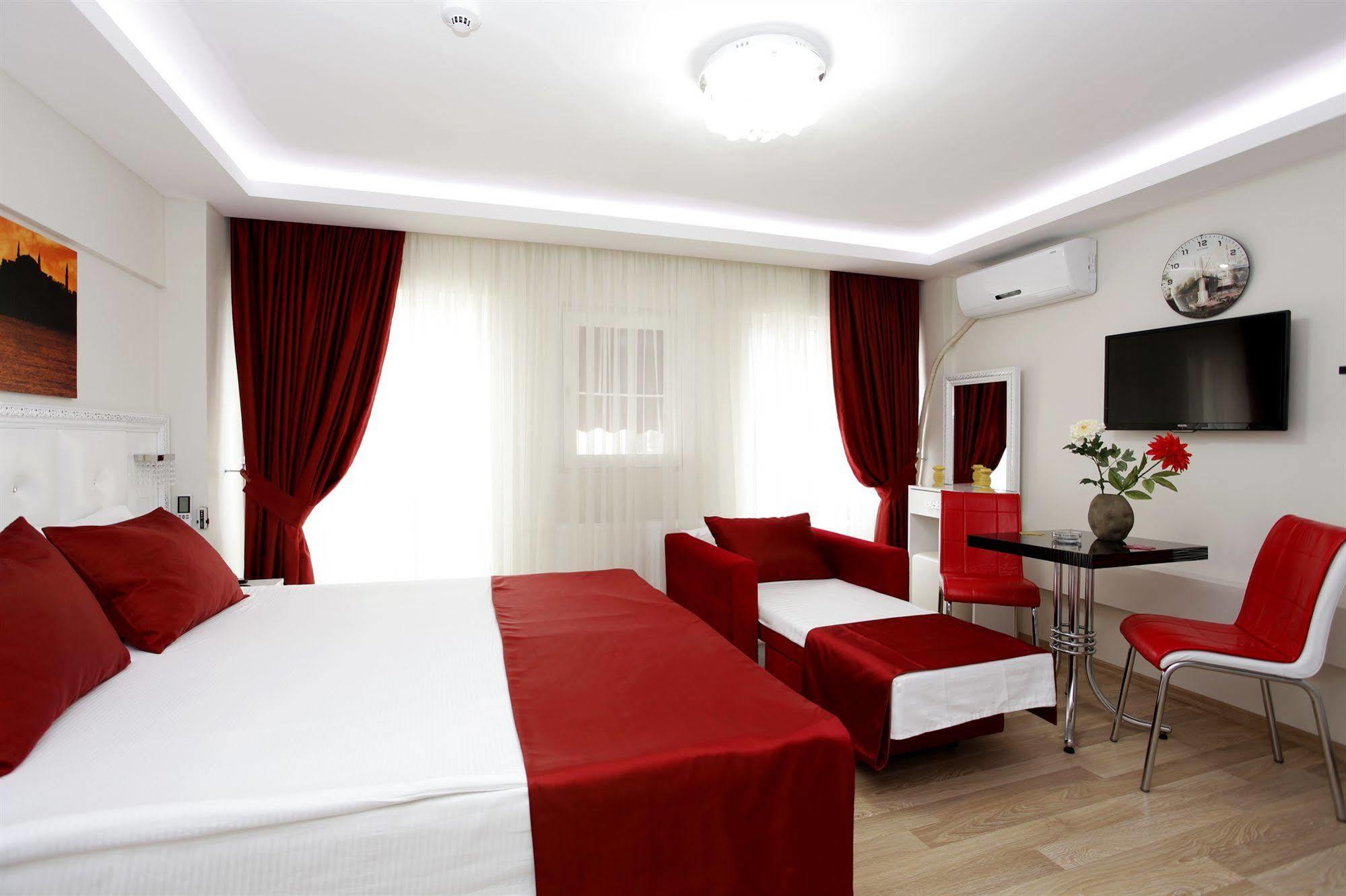Taksim Istiklal Suites Istanboel Buitenkant foto